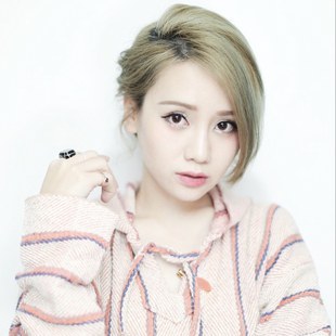 谭杏蓝 Hana Tam照片