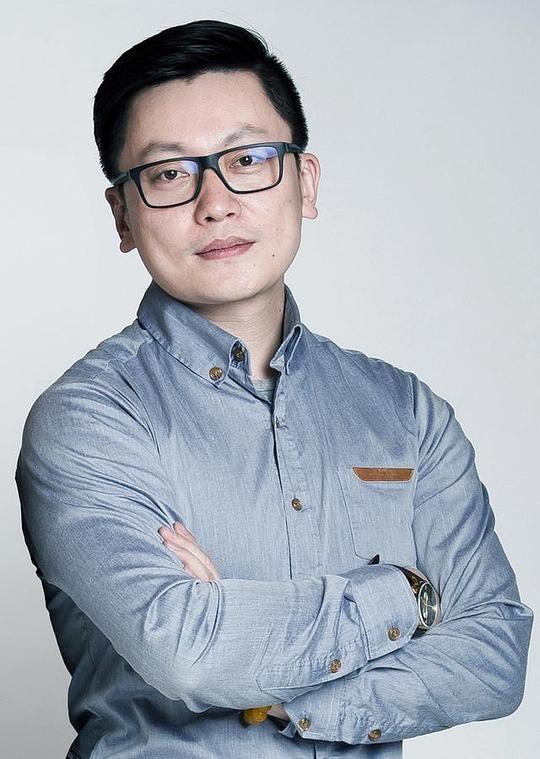 王云飞 Yunfei Wang照片