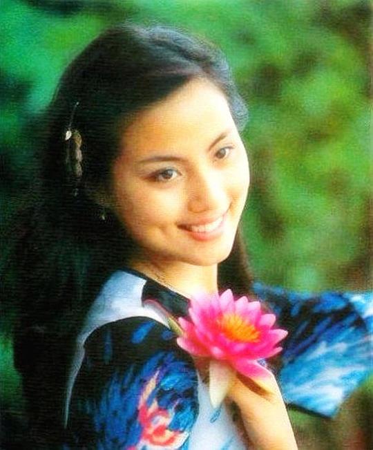 乐韵 Wai Lok照片