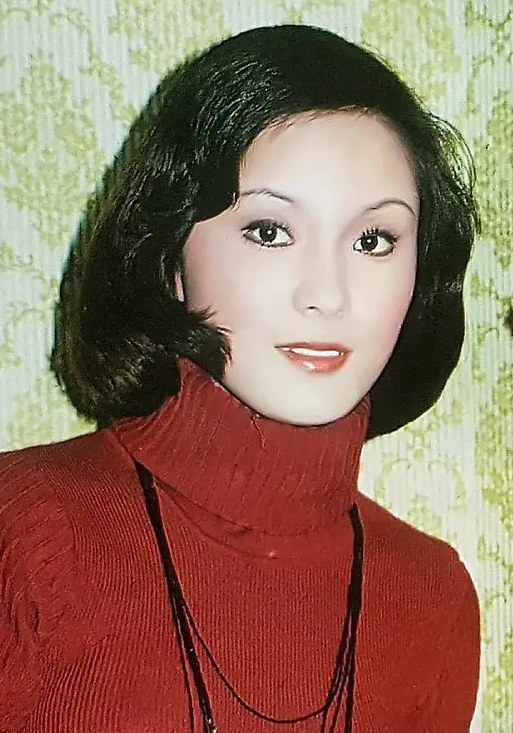 李影 Violet Li照片