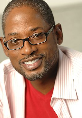 特伦斯·卡森 Terrence 'T.C.' Carson照片