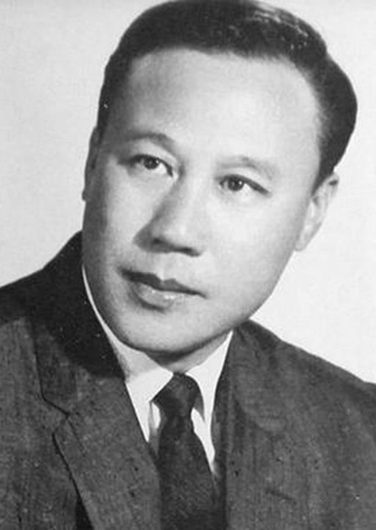 严俊 Chun Yen照片