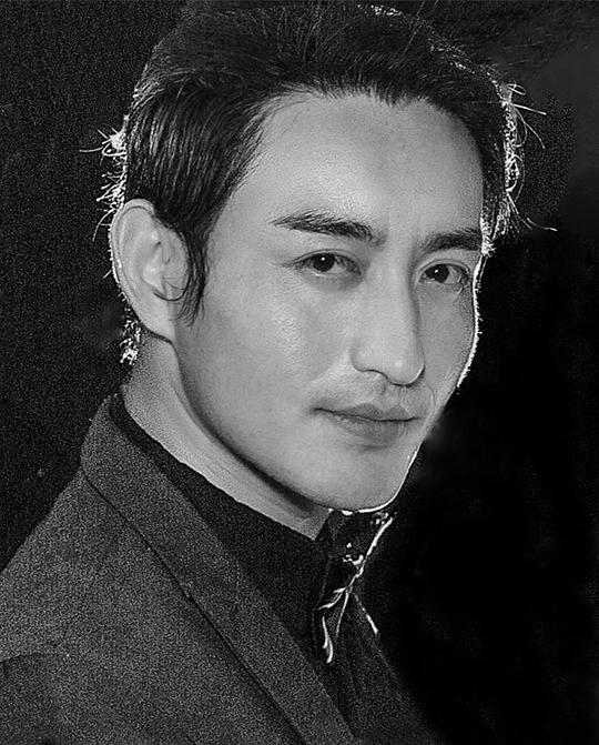 李鹏飞 Peng-Fei Li照片