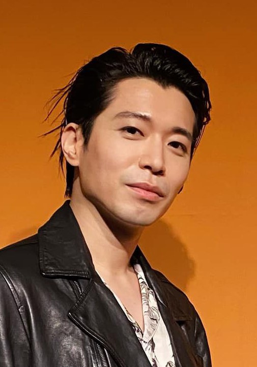 侯彦西 Yen Hsi Hou照片