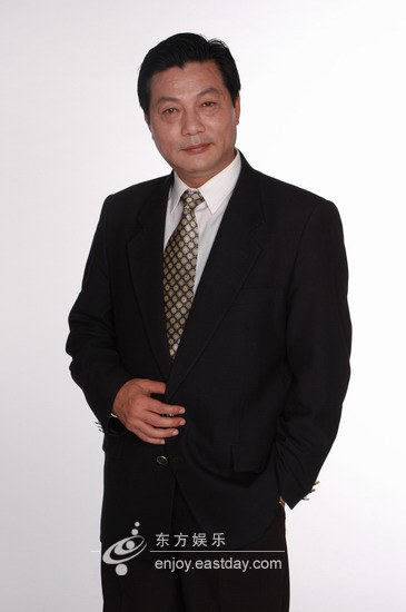 周益伦 Yilun Zhou照片