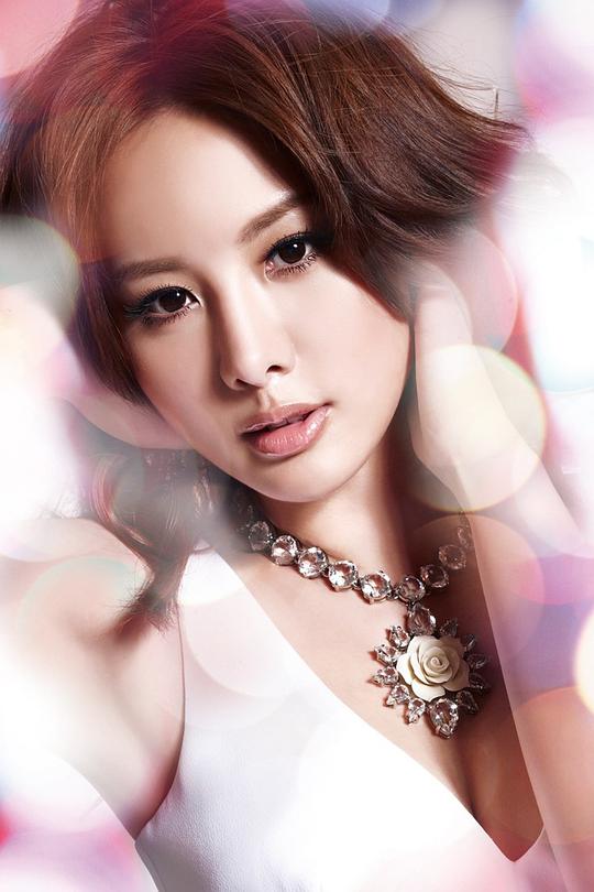 安心亚 Amber An照片