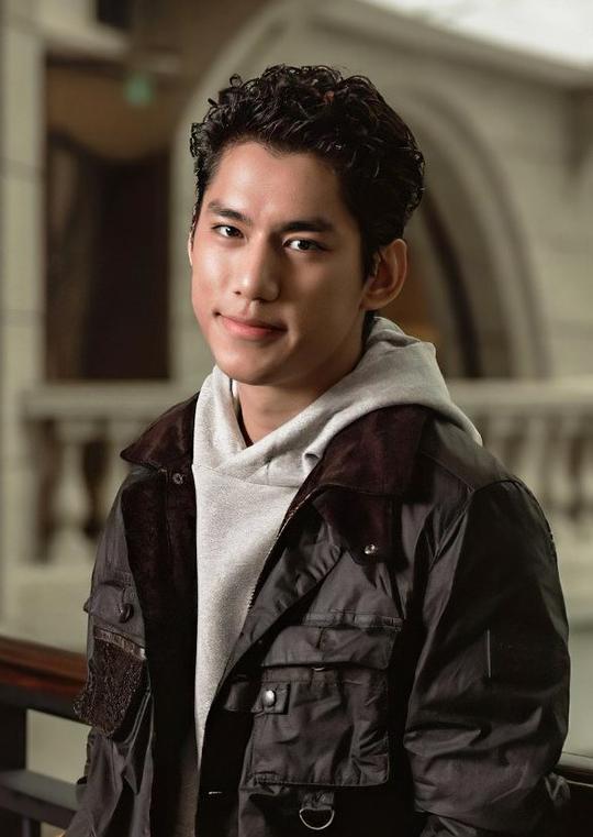 朱轩洋 Berant Zhu照片