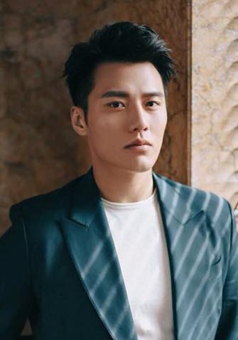 张睿家 Bryant Chang照片