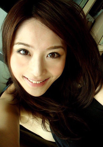 余函弥 Bonnie Yu照片