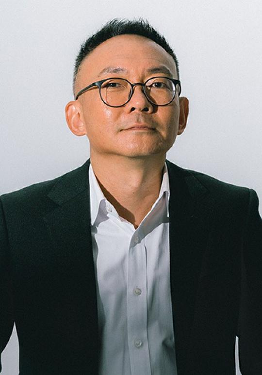 何蔚庭 Wi Ding Ho照片