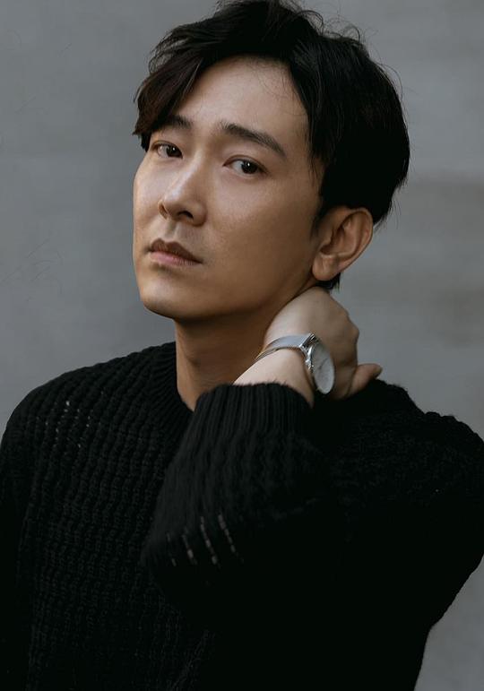 施名帅 Ming-Shuai Shih照片