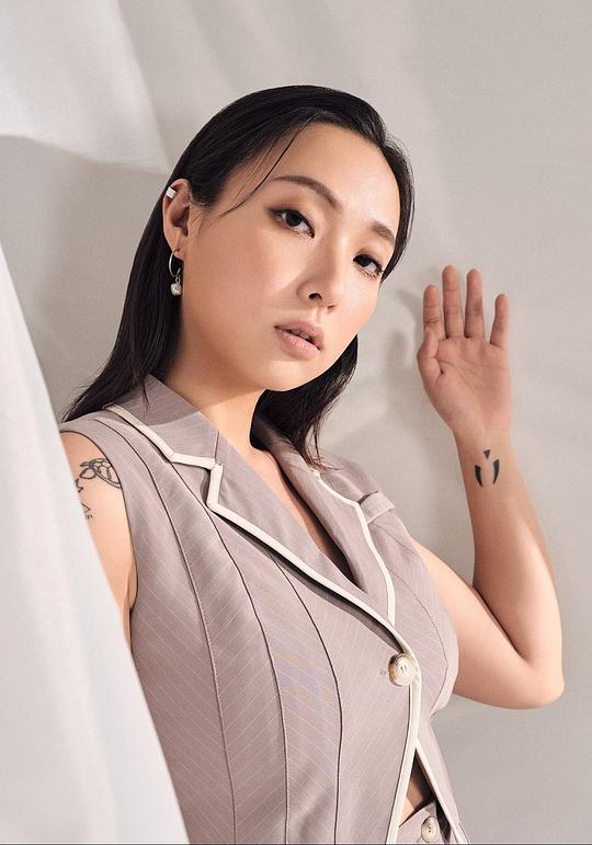 李雪 Angel Lee照片