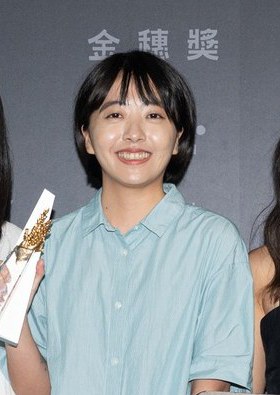 王彦𬞟 Yan-Ping Wang照片