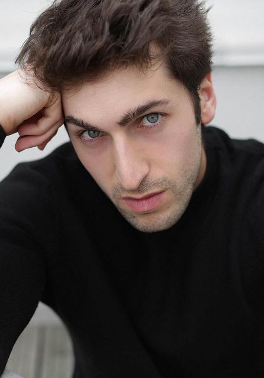 约安·列维 Yohan Lévy照片