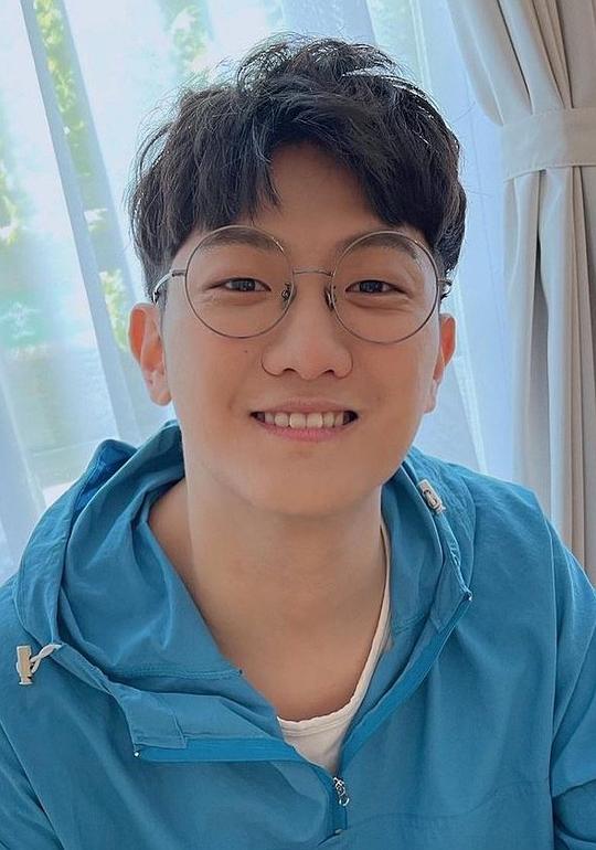 温庆禹 Ching-Yu Wen照片