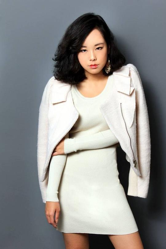 孔令元 Lingyuan Kung照片