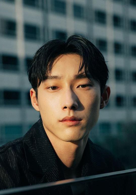 唐纶 Dean Tong照片