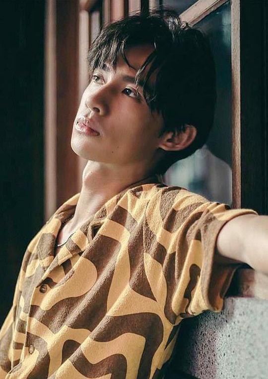 洪毓璟 Yu-Jing Hong照片