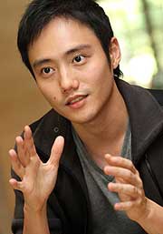 巫俊锋 Boo Junfeng照片
