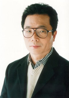 屋良有作 Yûsaku Yara照片