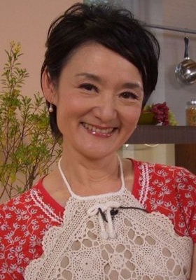 谭艾珍 Ai-Chen Tan照片