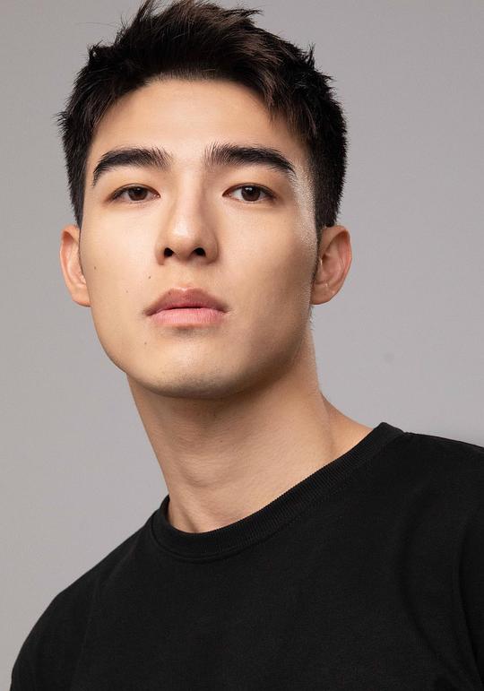 陈昊森 Edward Chen照片