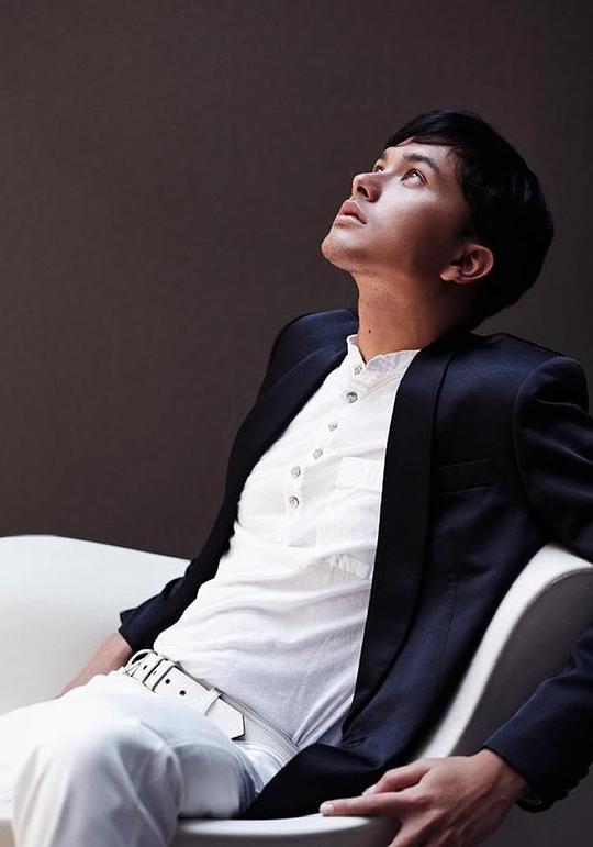 尼古拉斯·沙普泰拉 Nicholas Saputra照片