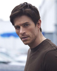 鲁本·兰登 Reuben Langdon照片