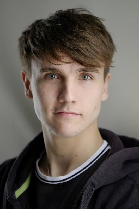 约瑟夫·特雷曼 Joseph Tremain照片