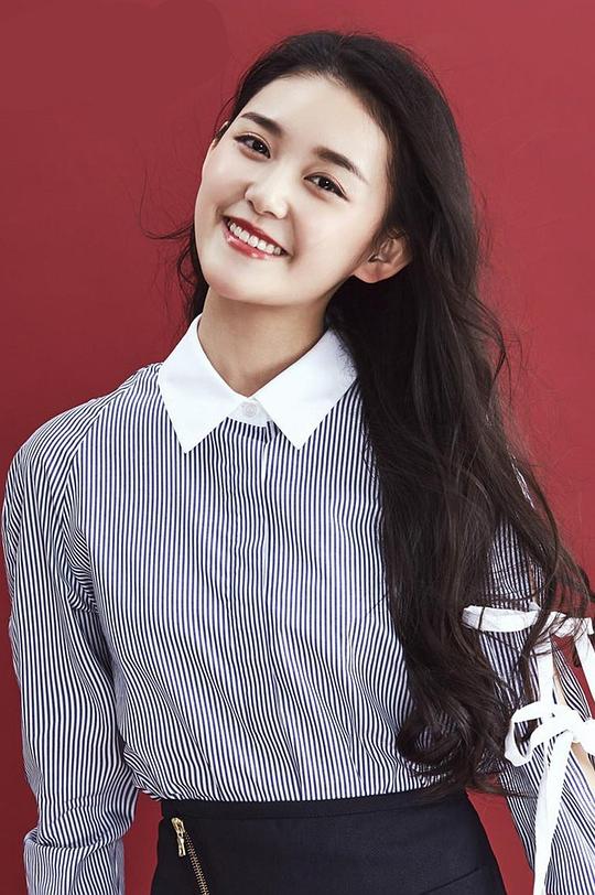 蒋依依 Yiyi Jiang照片