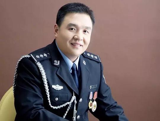 李刚 Gang Li照片