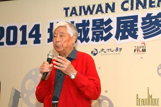 华慧英 Hui-ying Hua照片