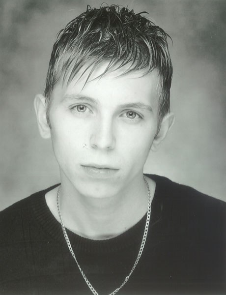 布隆森·韦伯 Bronson Webb照片