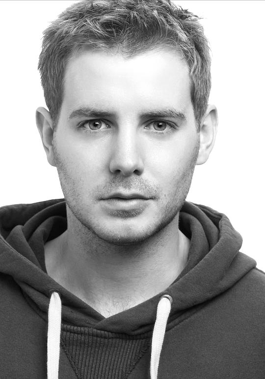 克里斯蒂安·布拉辛顿 Christian Brassington照片