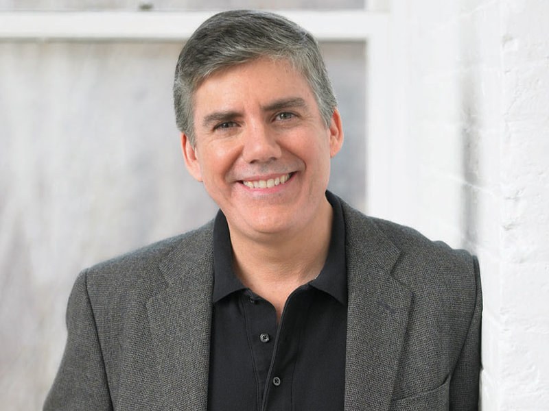 雷克·莱尔顿 Rick Riordan照片