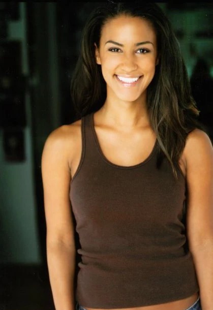 克里斯蒂·莱恩 Christie Laing照片