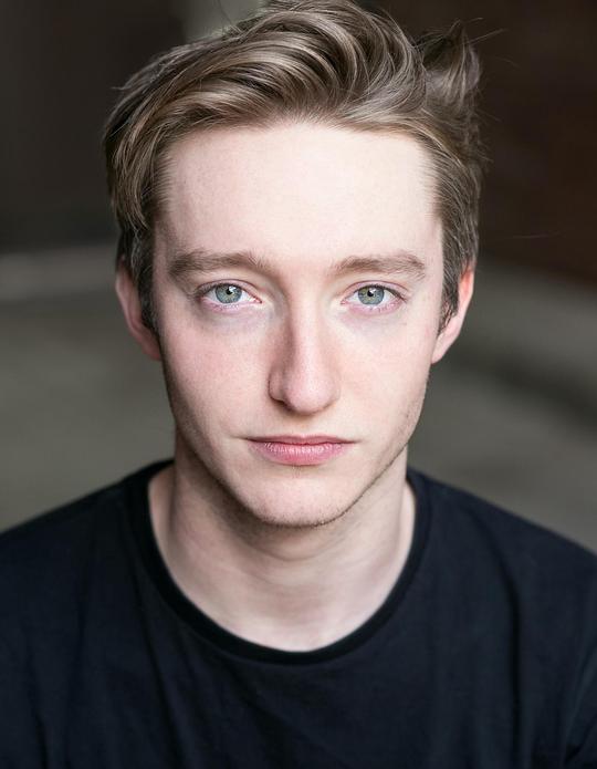 詹姆斯·特拉佩 James Tarpey照片