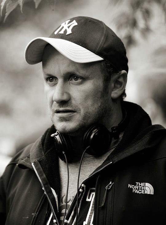 伦尼·阿伯拉罕森 Lenny Abrahamson照片