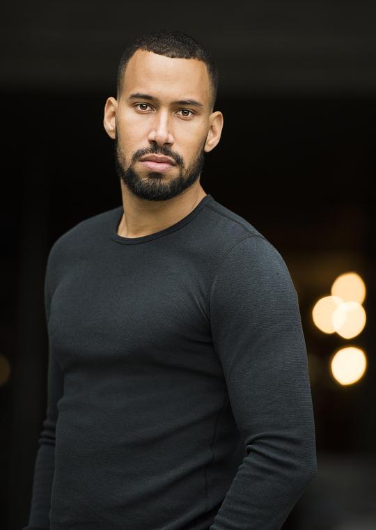 卢克·罗德里克 Luc Roderique照片