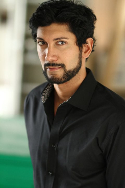 扎夫·帕鲁 Zahf Paroo照片