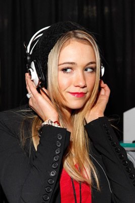 卡特里娜·宝登 Katrina Bowden照片