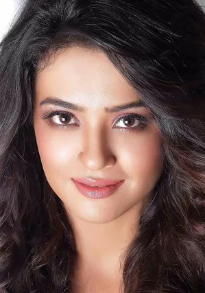 苏莉温.查瓦拉 Surveen Chawla照片