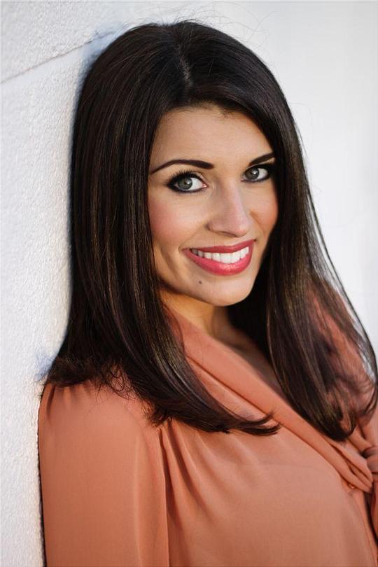 琳西·泰勒·麦凯 Lynsey Taylor Mackay照片