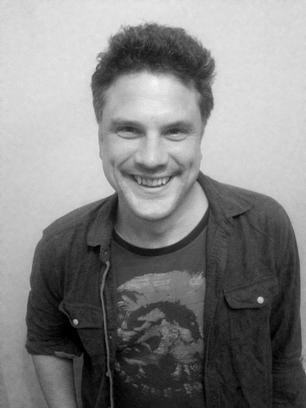 约翰内斯·罗伯茨 Johannes Roberts照片