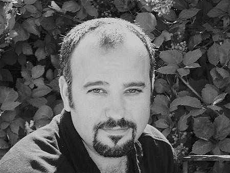 Alejandro Abellan照片