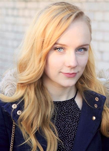 亚历克萨·戴维斯 Alexa Davies照片