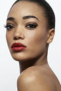 凯西·克莱尔 Cassie Clare照片