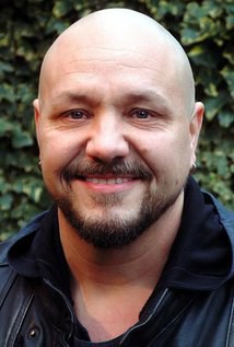 戴尔·布兰斯顿 Dale Branston照片