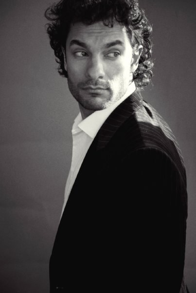 达尔文·肖 Darwin Shaw照片