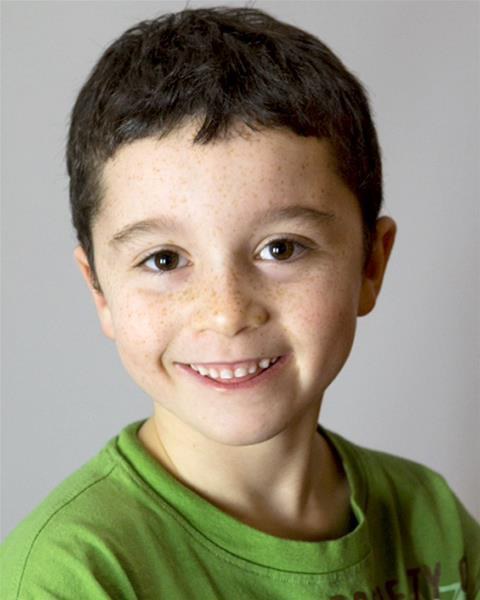 迪伦·麦基尔南 Dylan McKiernan照片